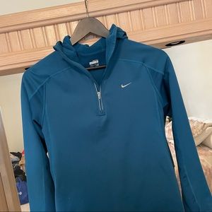 Nike Pullover